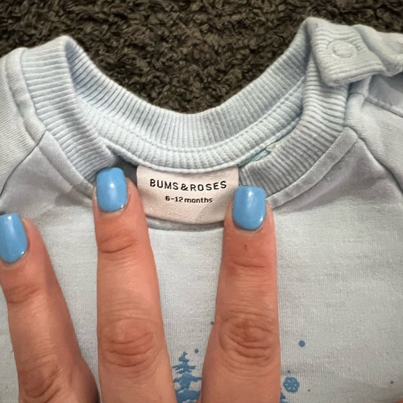 Bums and Roses bamboo Sweatshirt - Picture 3 of 3